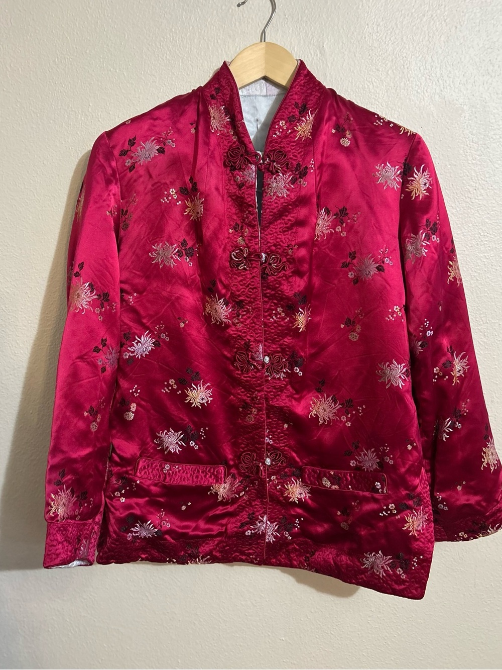 Chinese Brocade Satin Jacket Red Floral Mandarin Collar Frog Closure XL Asian
